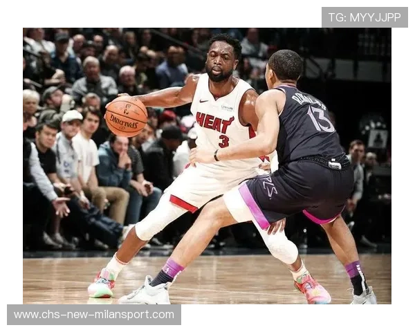 热火126-108大胜黄蜂，鲍威尔25分，维金斯改打4号位，热火韦伯